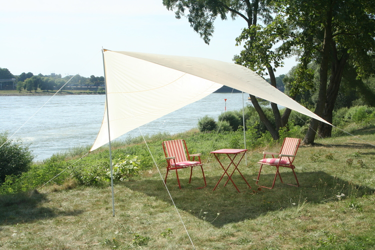 camping-freizeit-segel-3-big bild-rechts